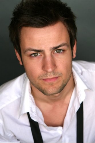 Tyler Hynes Fotoğrafı