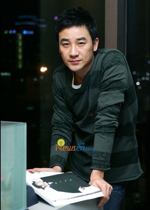 Uhm Tae-woong Fotoğrafları 15