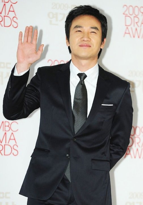 Uhm Tae-woong Fotoğrafları 43