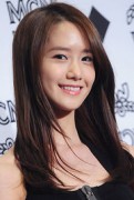 Im Yoon-ah Fotoğrafı