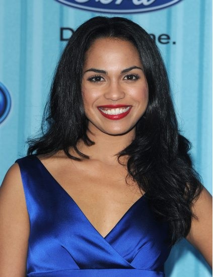 Monica Raymund Fotoğrafı