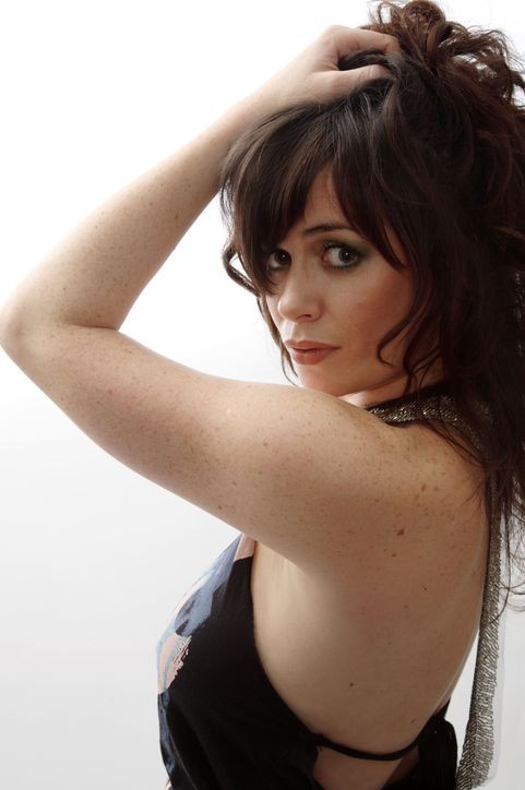 Eve Myles Fotoğrafı