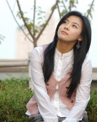 Ha Ji-won Fotoğrafı