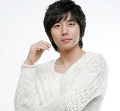 Ki Tae-Young Fotoğrafı