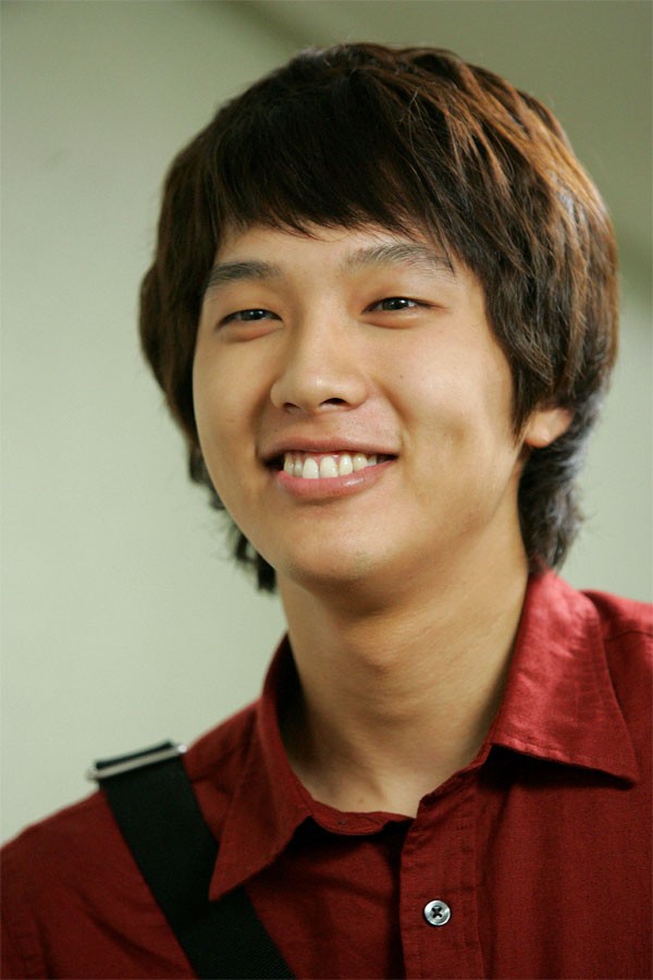 Ji Hyun-woo Fotoğrafları 6