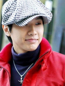 Ji Hyun-woo Fotoğrafı