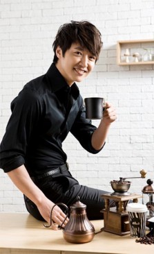 Yoon Sang-hyun Fotoğrafları 159