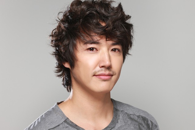 Yoon Sang-hyun Fotoğrafı