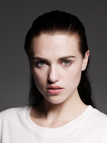 Katie McGrath Fotoğrafı