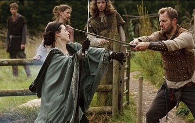 Katie McGrath Fotoğrafı