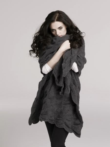 Katie McGrath Fotoğrafları 74