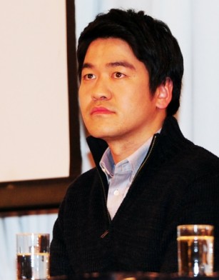 Lee Dong-yoon fotoğrafı