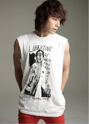 Lee Dong-Hae Fotoğrafı