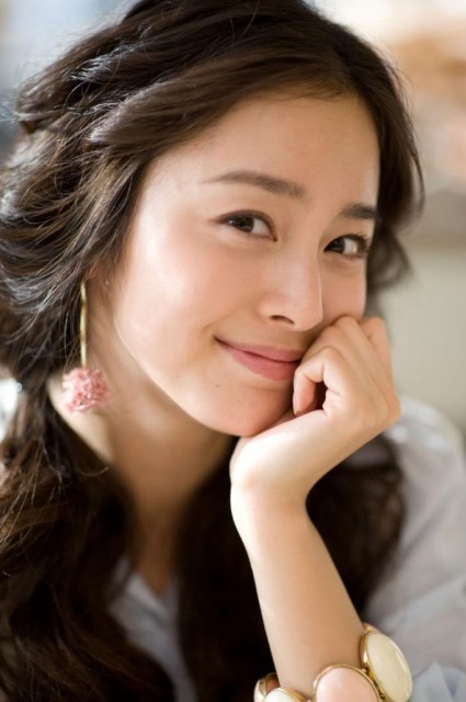 Kim Tae-hee Fotoğrafı