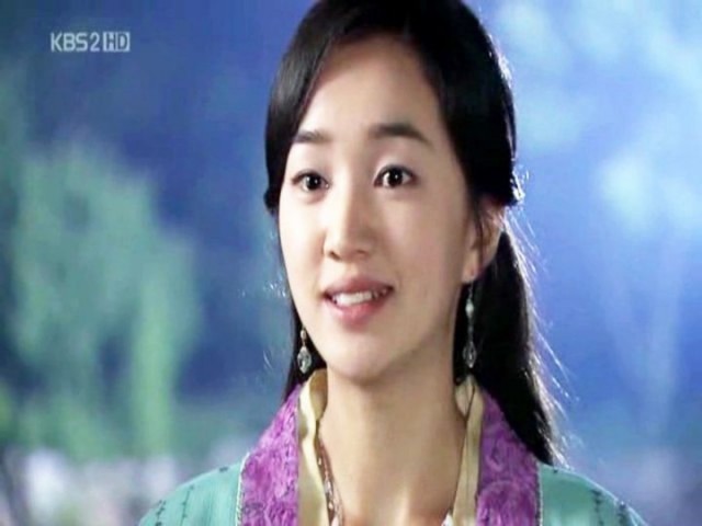 Soo Ae Fotoğrafı