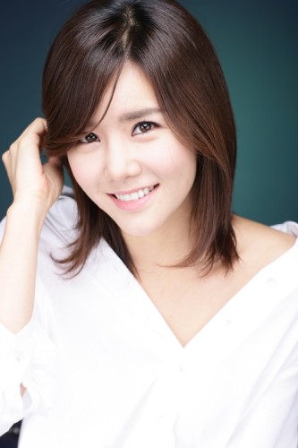 Lee Yeon Doo Fotoğrafı