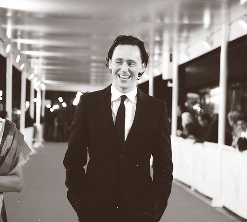 Tom Hiddleston Fotoğrafları 60