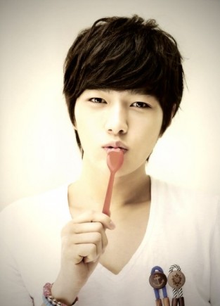 Kim Myung-soo Fotoğrafı