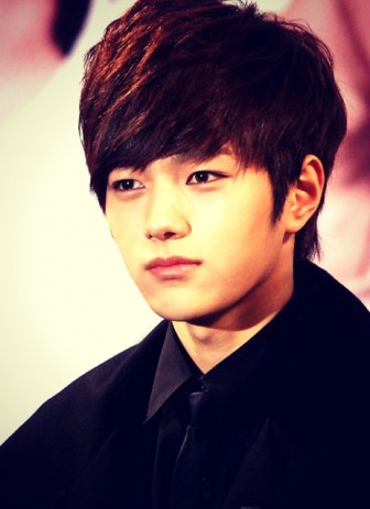 Kim Myung-soo Fotoğrafı