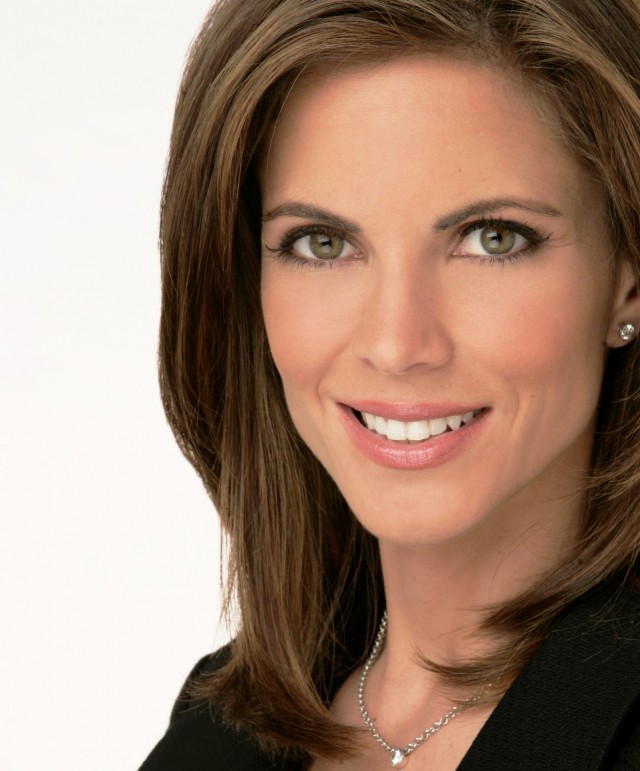 Natalie Morales Fotoğrafı