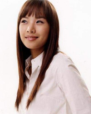 Jo Yoon Hee Fotoğrafı