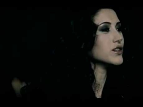 Aslı Güngör Fotoğrafı