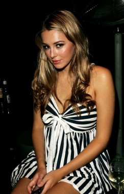 Keeley Hazell Fotoğrafları 51