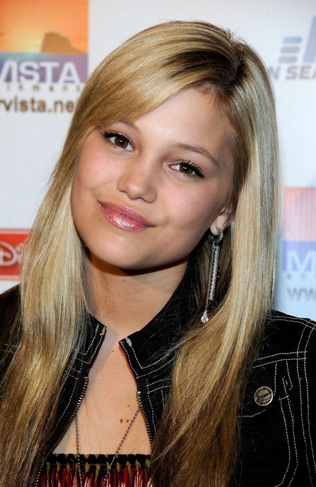 Olivia Holt Fotoğrafı