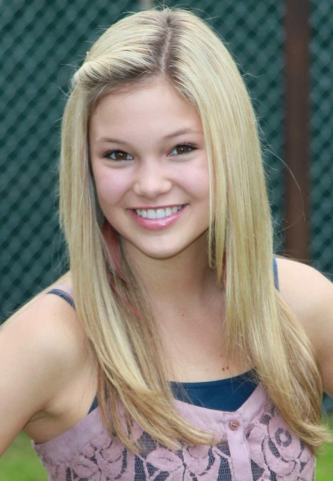 Olivia Holt Fotoğrafları 28