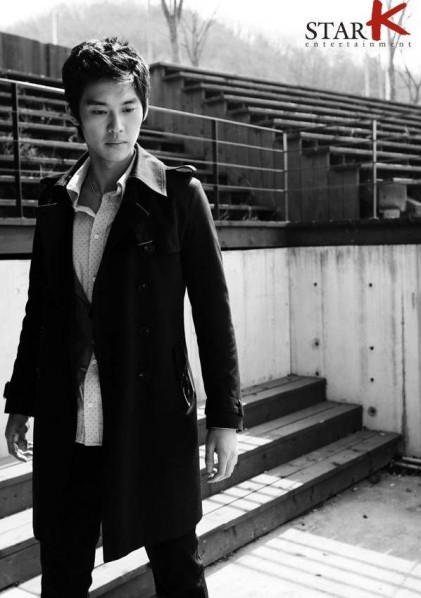 Sung Hyuk Fotoğrafı