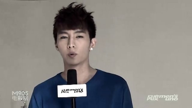 Aaron Yan Fotoğrafları 13