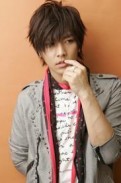 Aaron Yan Fotoğrafları 8