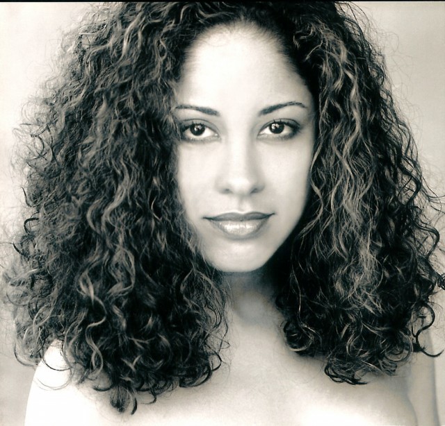 Deborah Magdelena Fotoğrafı