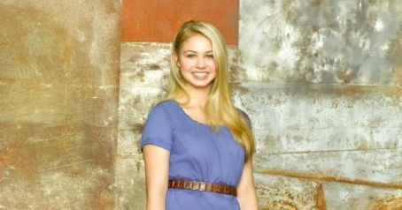 Ayla Kell Fotoğrafı