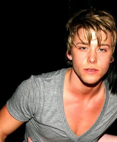 Mitch Hewer Fotoğrafları 1