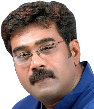 Biju Menon fotoğrafı