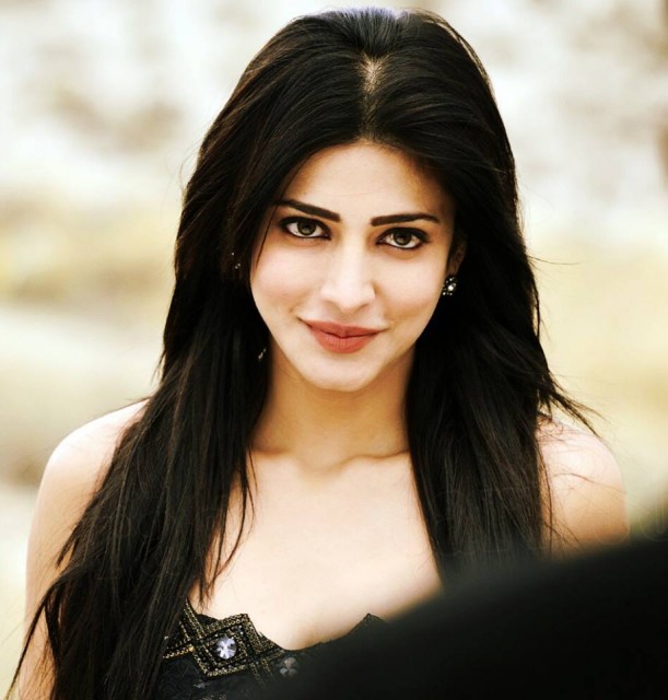 Shruti K. Haasan Fotoğrafı