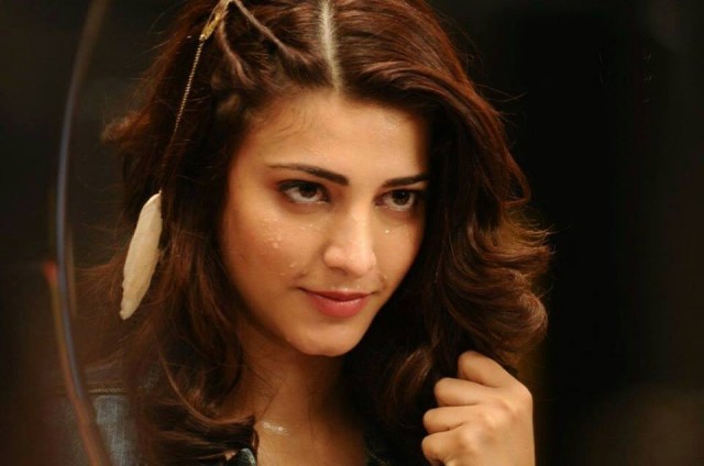 Shruti K. Haasan Fotoğrafı