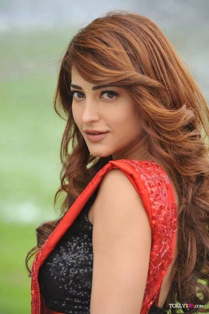 Shruti K. Haasan Fotoğrafı