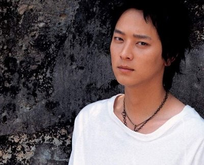 Kang Dong-won Fotoğrafı