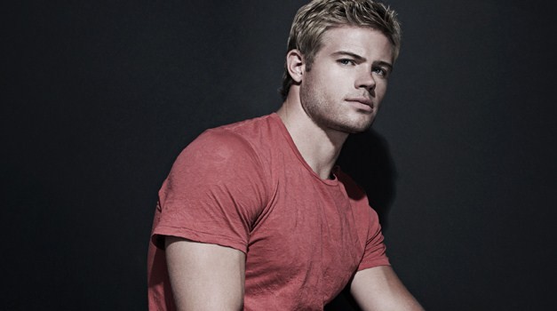 Trevor Donovan Fotoğrafı