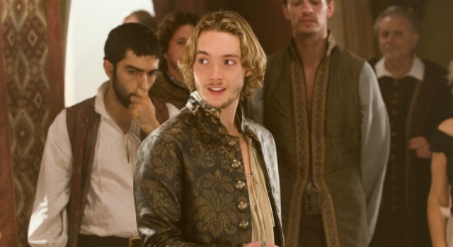 Toby Regbo Fotoğrafları 40