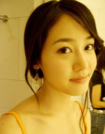 Sung Yu-Ri Fotoğrafı