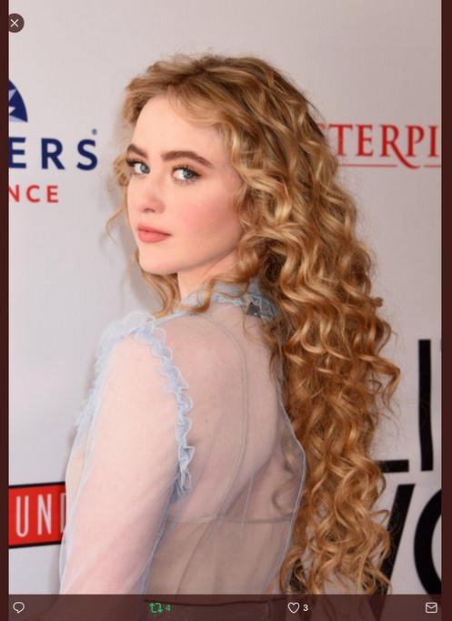 Kathryn Newton Fotoğrafı
