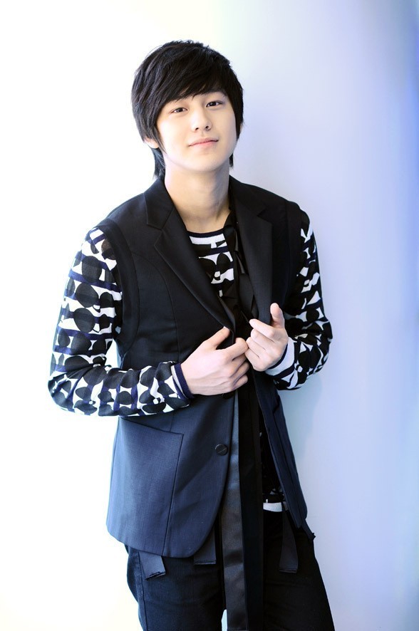Kim Bum Fotoğrafı
