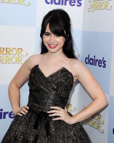 Lily Collins Fotoğrafı