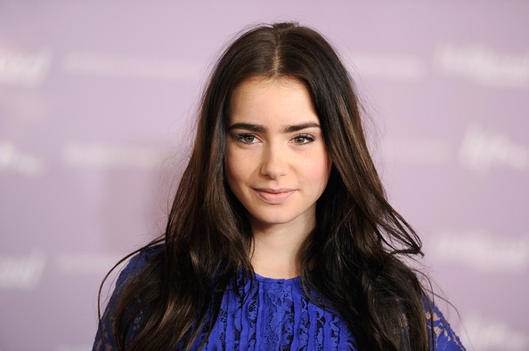 Lily Collins Fotoğrafı
