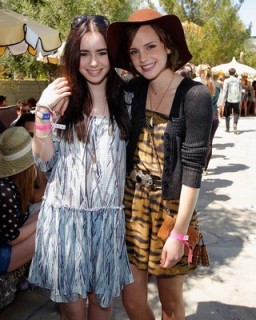 Lily Collins Fotoğrafı