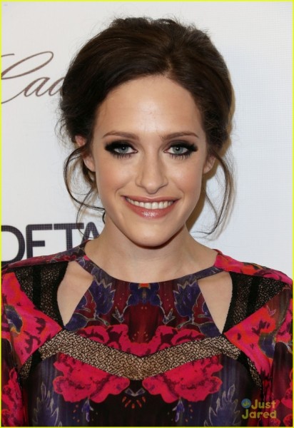 Carly Chaikin Fotoğrafları 3