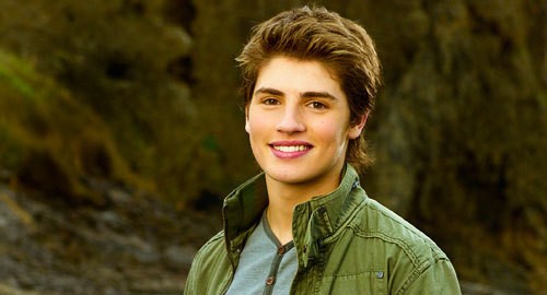 Gregg Sulkin Fotoğrafları 43